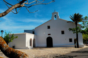 Cala de Sant Vicent - Ibiza Travel
