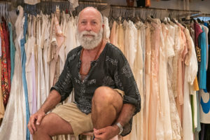 Vicente Ganesha - Ibiza Travel