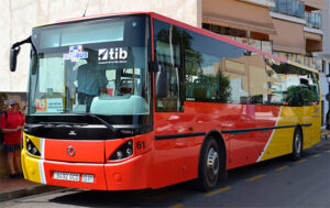 Alojamiento y Transporte - Ibiza Travel