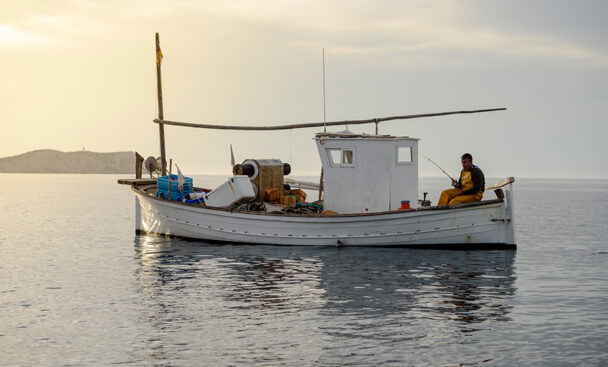 Pescador en Llaut - Ibiza Travel