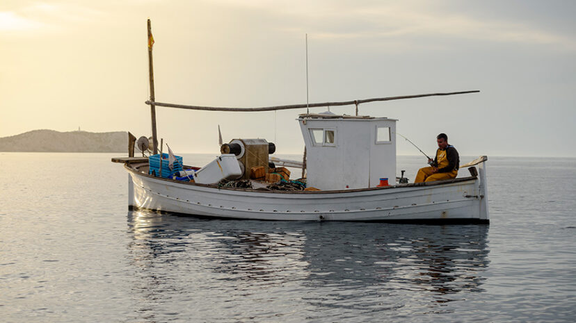 Pescador en Llaut - Ibiza Travel