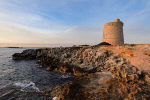 Torre de Ses Portes - Ibiza Travel